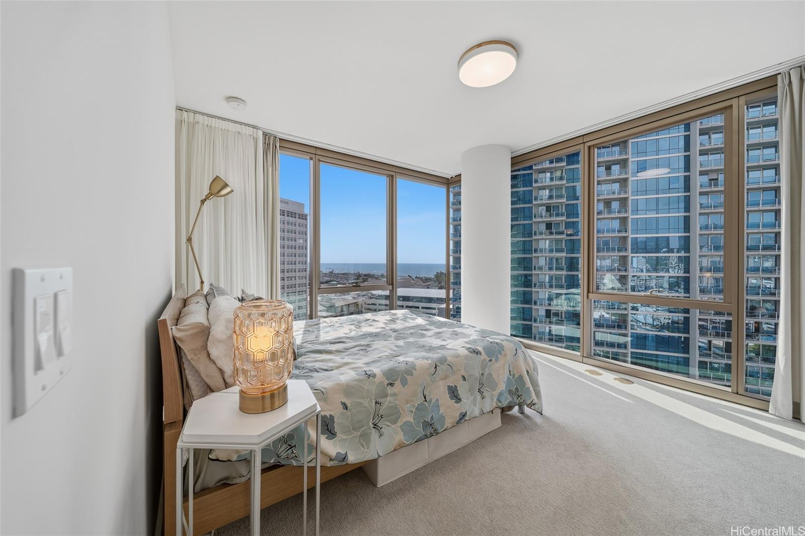 Sky Ala Moana West condo # 1801, Honolulu, Hawaii - photo 11 of 25