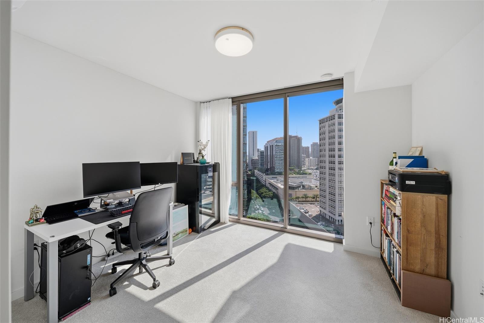 Sky Ala Moana West condo # 1801, Honolulu, Hawaii - photo 15 of 25