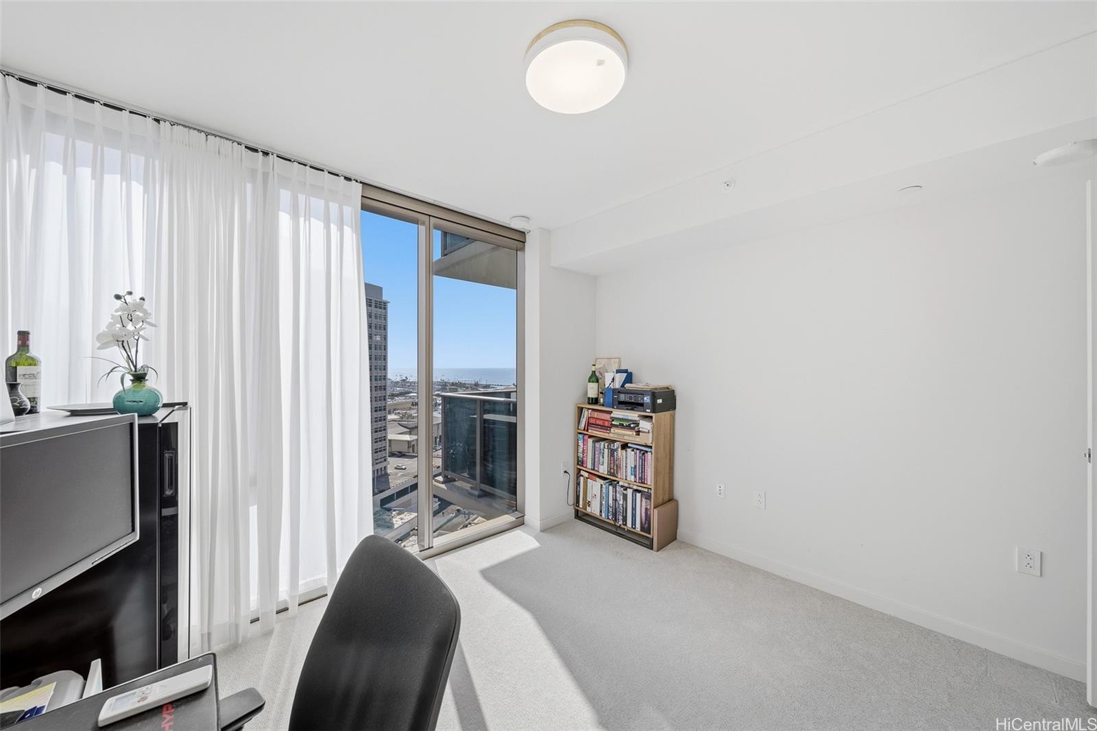 Sky Ala Moana West condo # 1801, Honolulu, Hawaii - photo 16 of 25