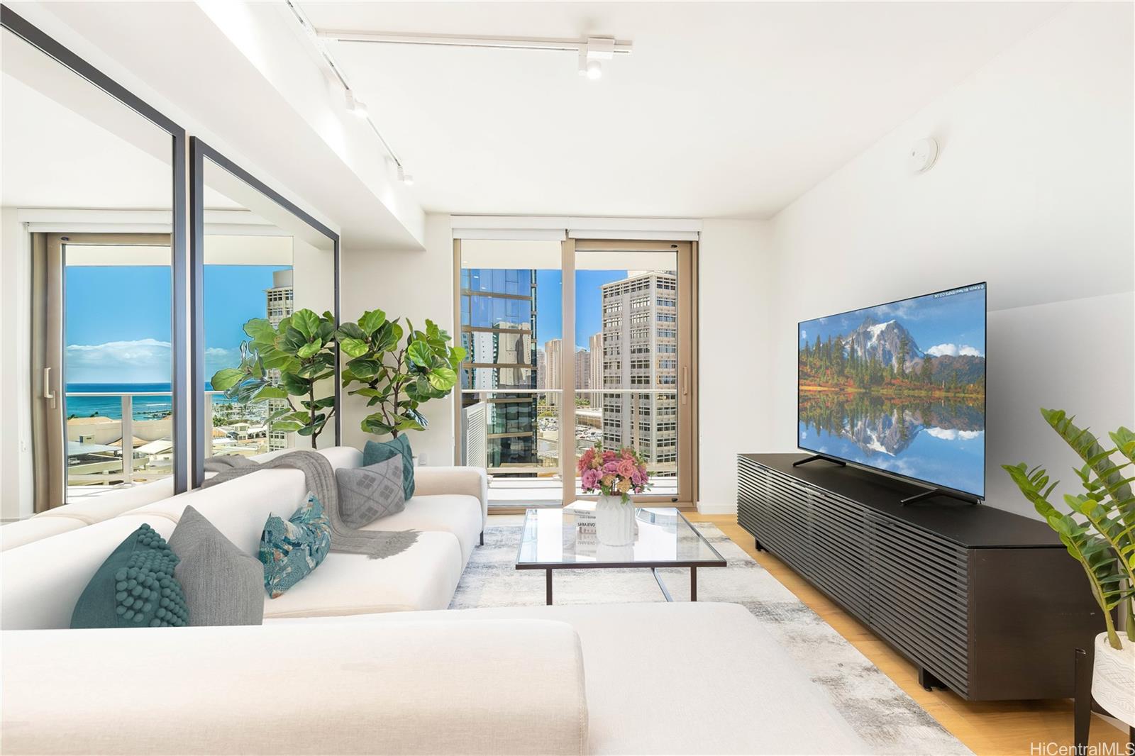 Sky Ala Moana West condo # 1807, Honolulu, Hawaii - photo 2 of 24