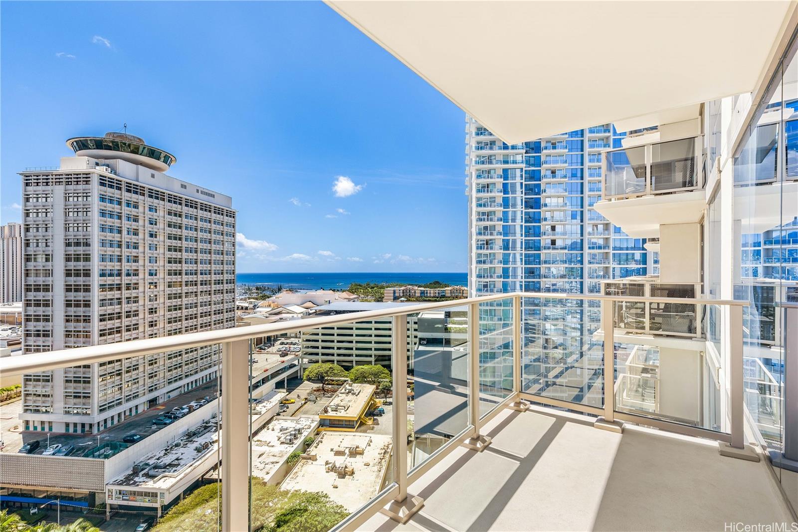 Sky Ala Moana West condo # 1807, Honolulu, Hawaii - photo 11 of 24