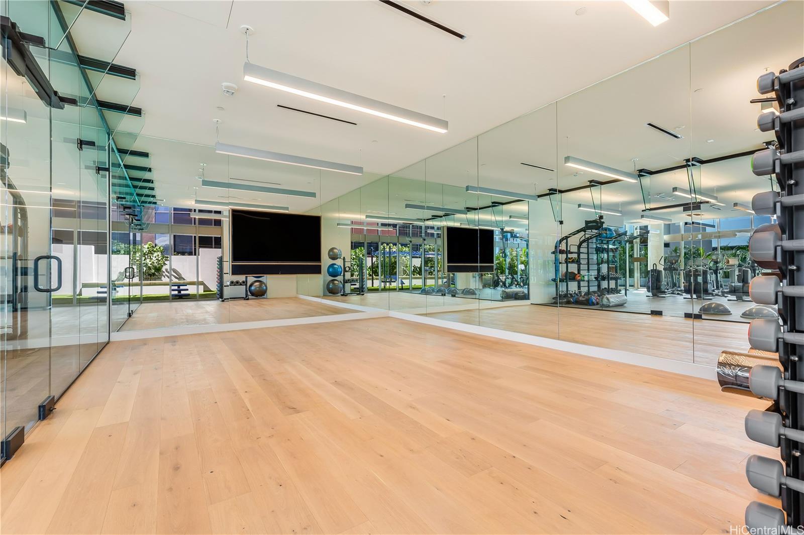 Sky Ala Moana West condo # 1807, Honolulu, Hawaii - photo 24 of 24