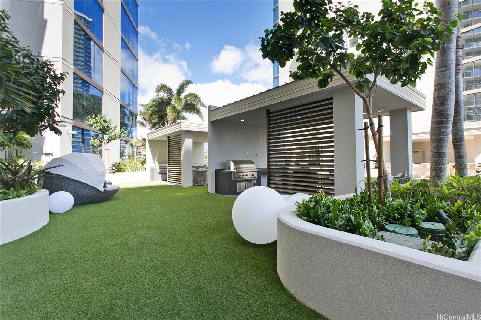 Sky Ala Moana West condo # 1810, Honolulu, Hawaii - photo 14 of 19