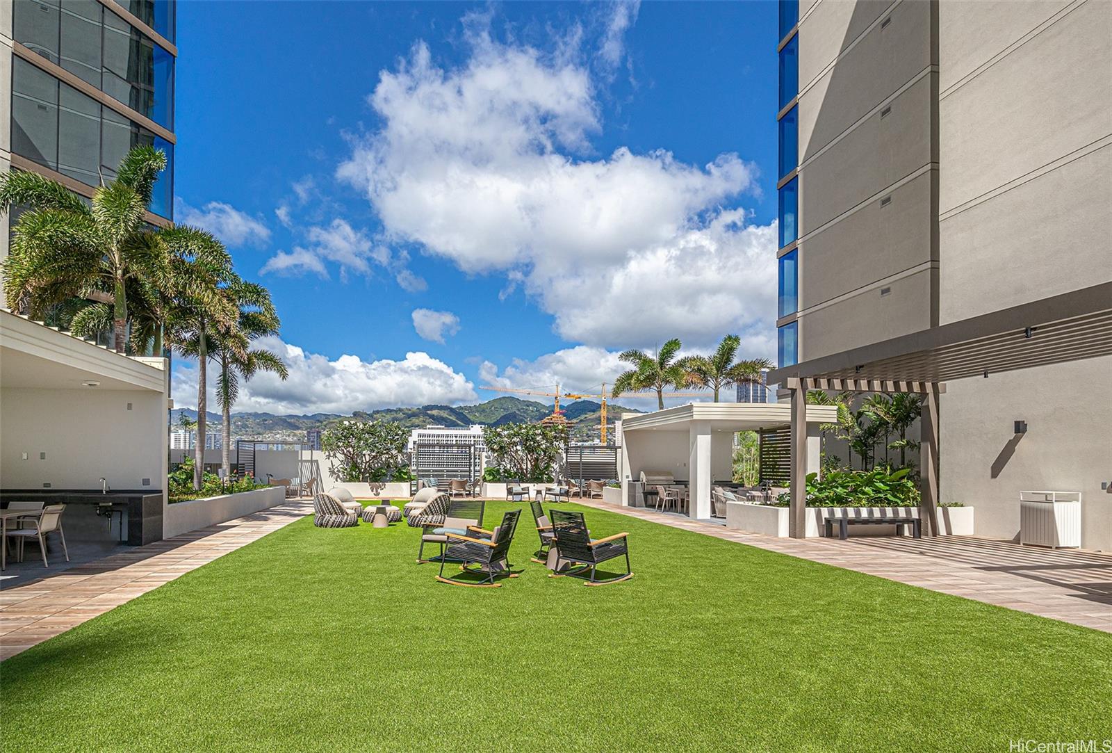 1388 Kapiolani Blvd Honolulu - Rental - photo 23 of 25