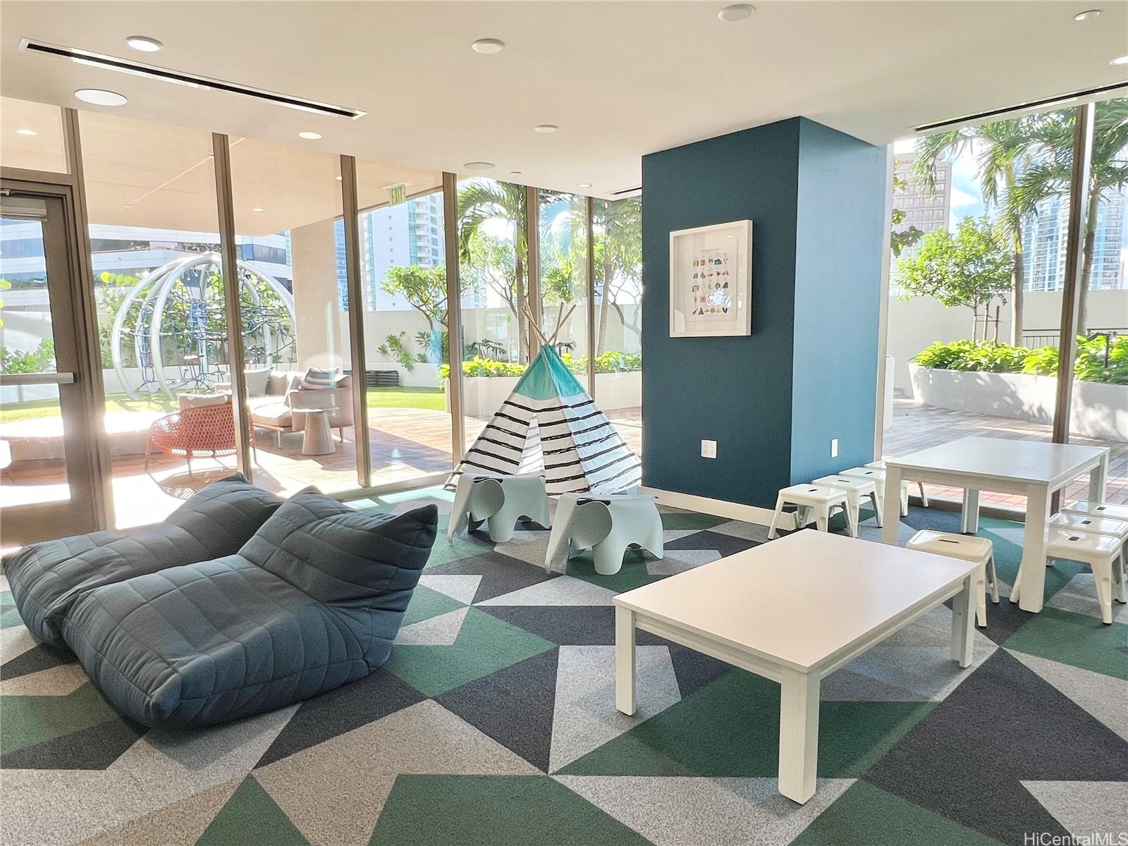 Sky Ala Moana West condo # 2106, Honolulu, Hawaii - photo 24 of 25