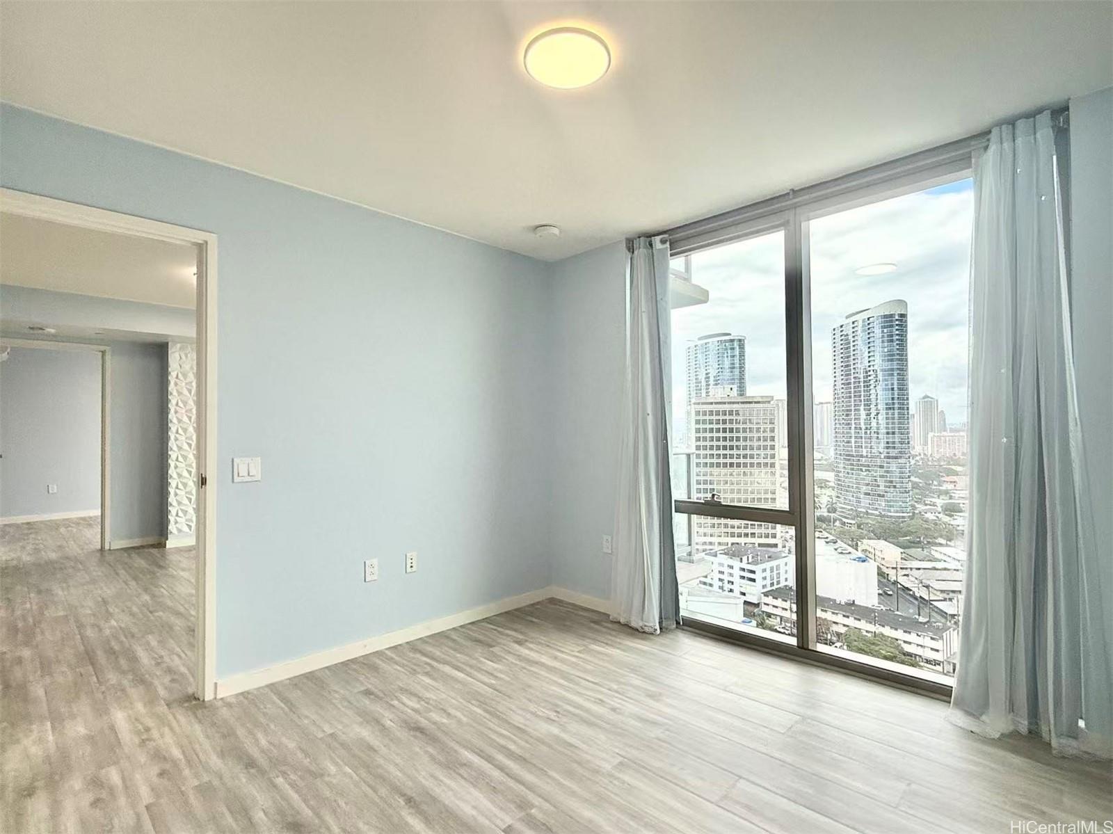 Sky Ala Moana West condo # 2106, Honolulu, Hawaii - photo 4 of 25