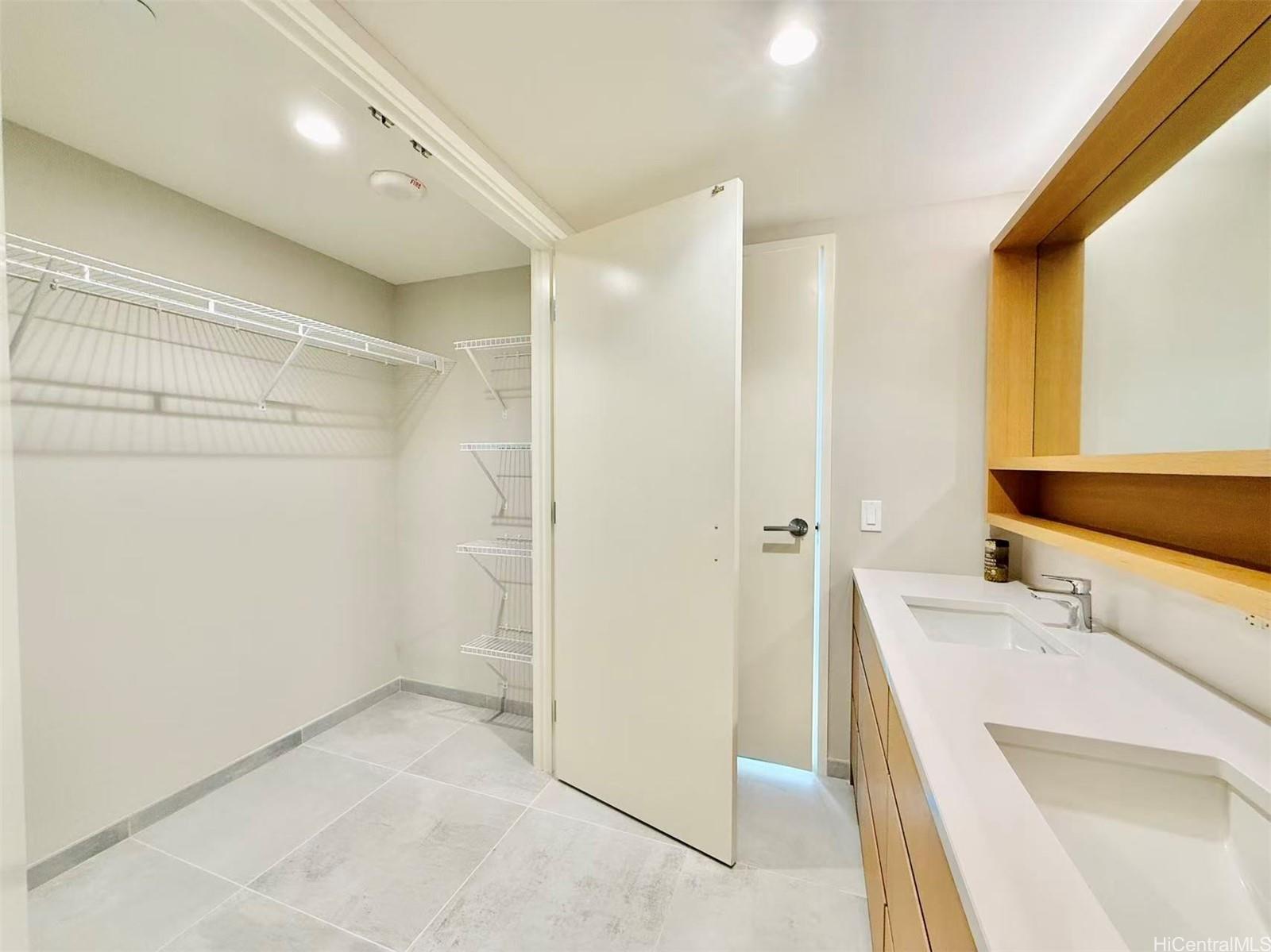 Sky Ala Moana West condo # 2106, Honolulu, Hawaii - photo 9 of 25