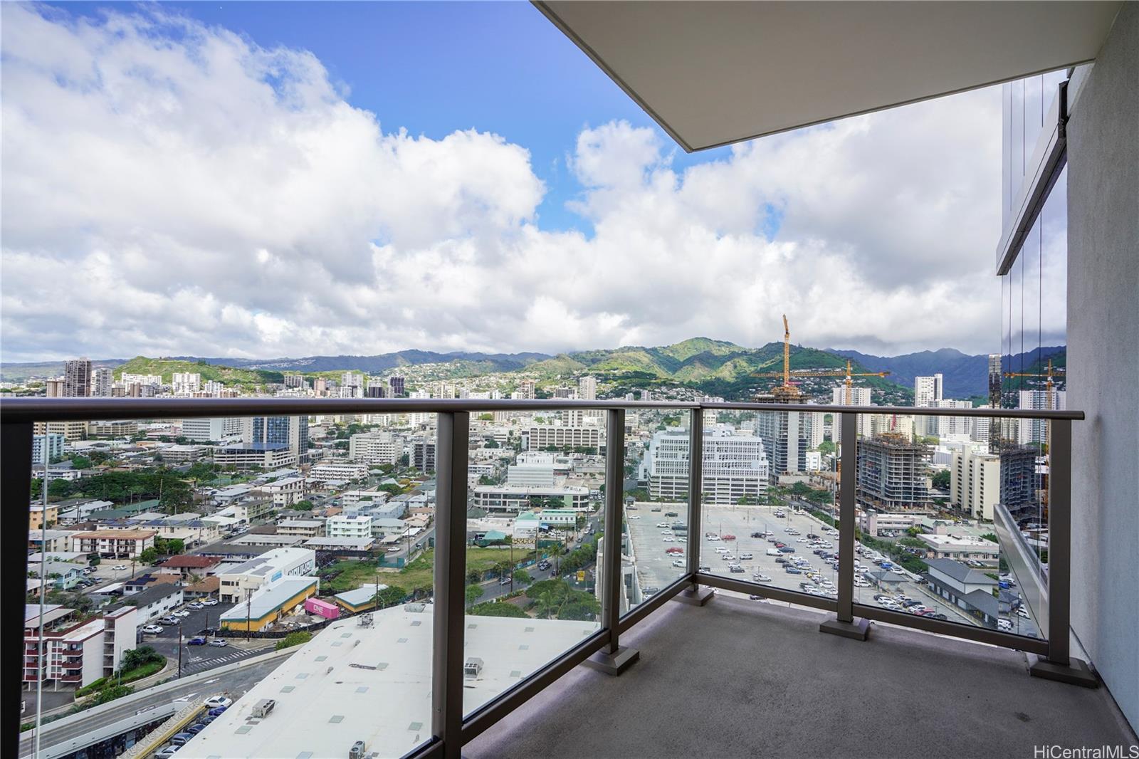 1388 kapiolani Blvd Honolulu - Rental - photo 11 of 21