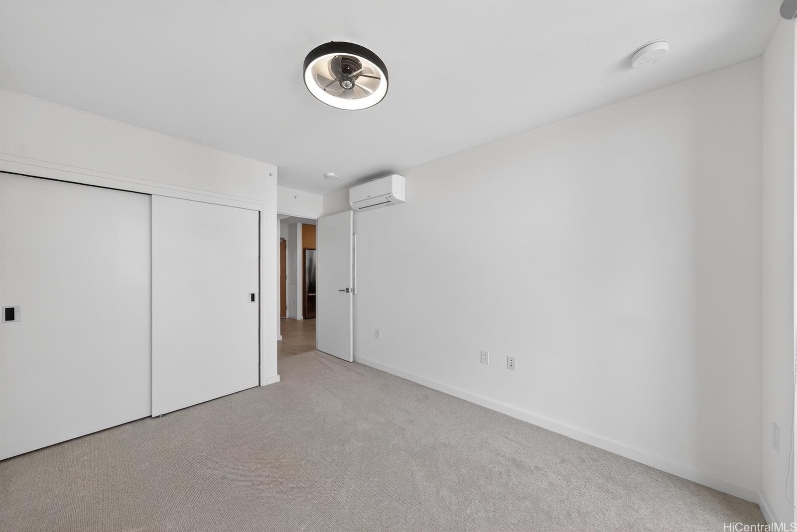 Sky Ala Moana West condo # 2507, Honolulu, Hawaii - photo 16 of 25