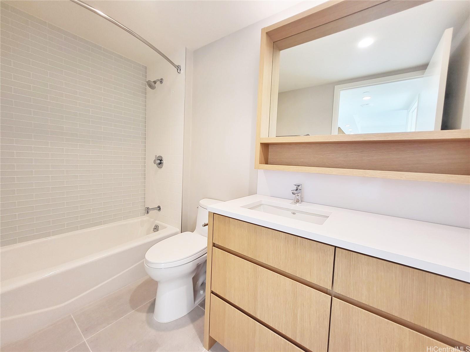 1388 Kapiolani Blvd Honolulu - Rental - photo 18 of 25