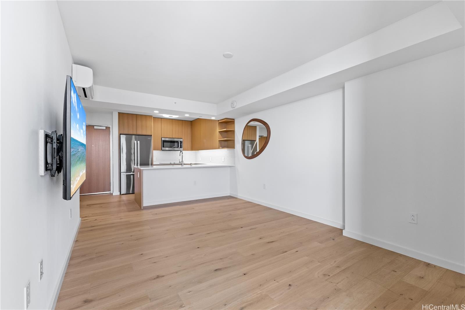 Sky Ala Moana West condo # 2903, Honolulu, Hawaii - photo 6 of 20