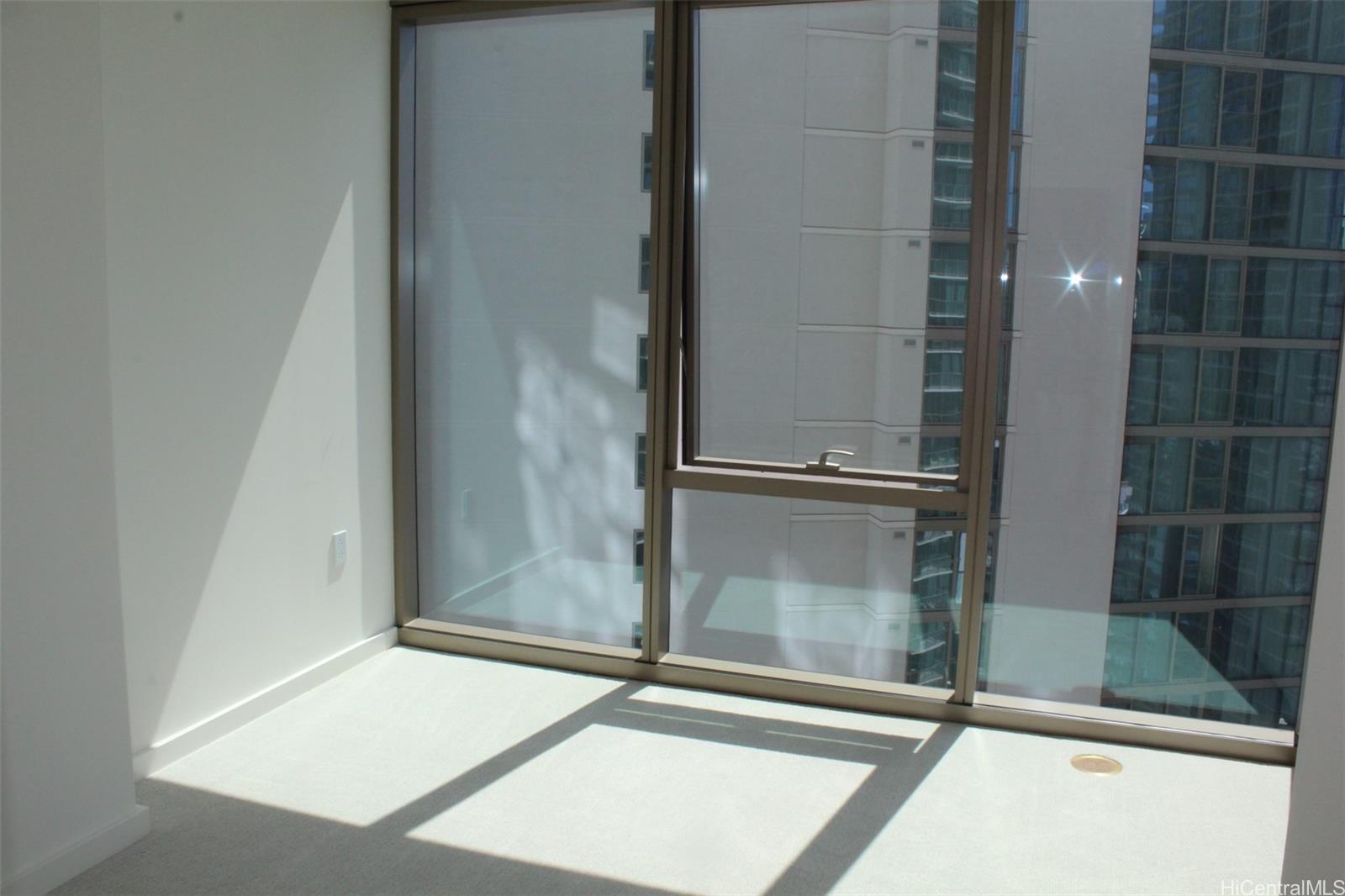 Sky Ala Moana West condo # 3009, Honolulu, Hawaii - photo 11 of 25