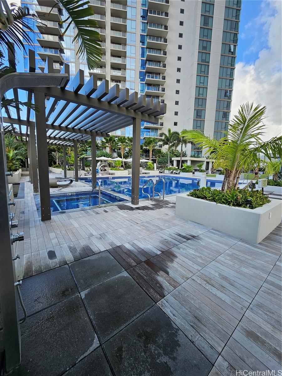 Sky Ala Moana West condo # 3009, Honolulu, Hawaii - photo 16 of 25