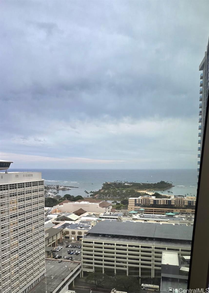 Sky Ala Moana West condo # 3009, Honolulu, Hawaii - photo 3 of 25