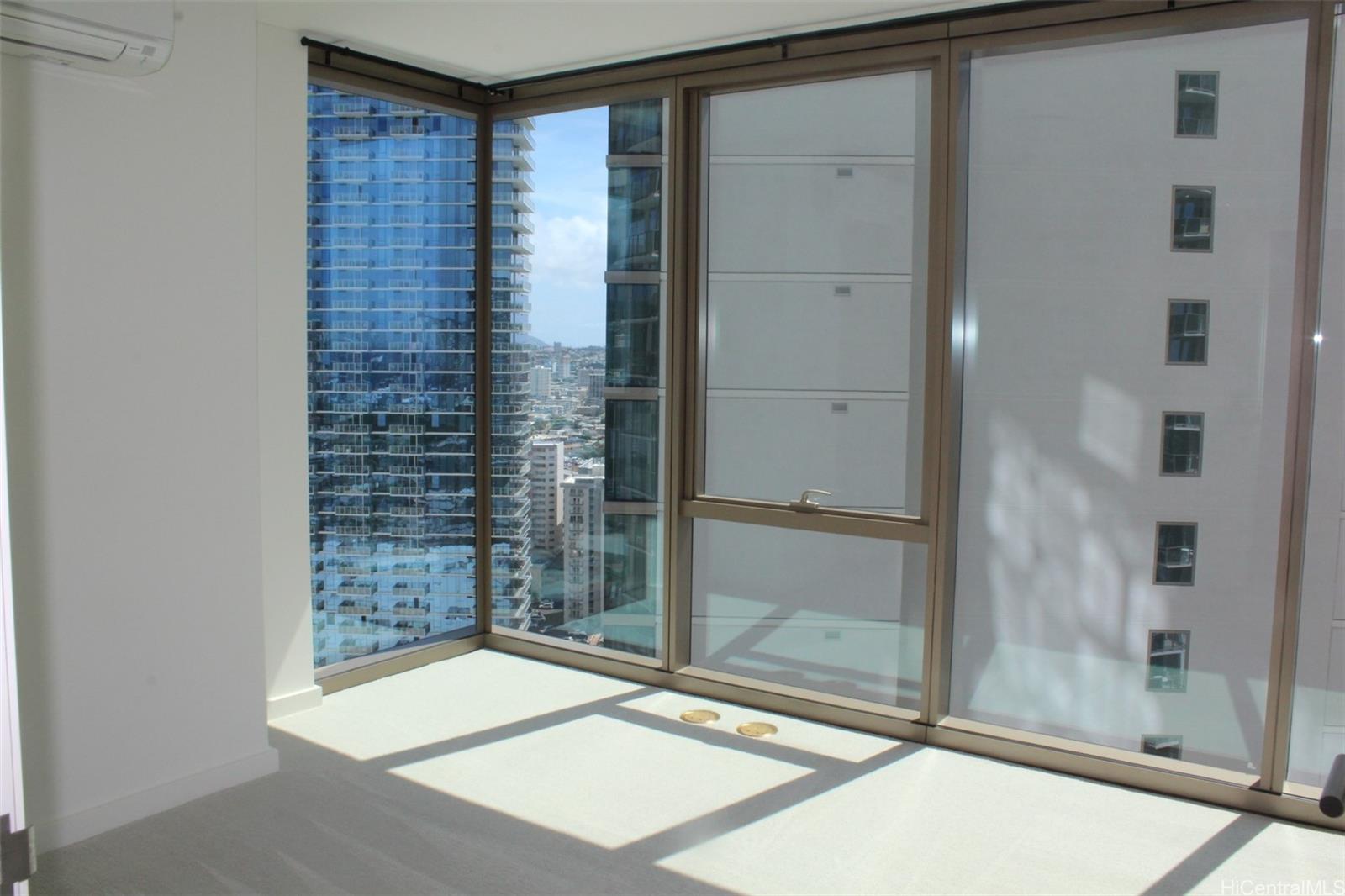 Sky Ala Moana West condo # 3009, Honolulu, Hawaii - photo 6 of 25