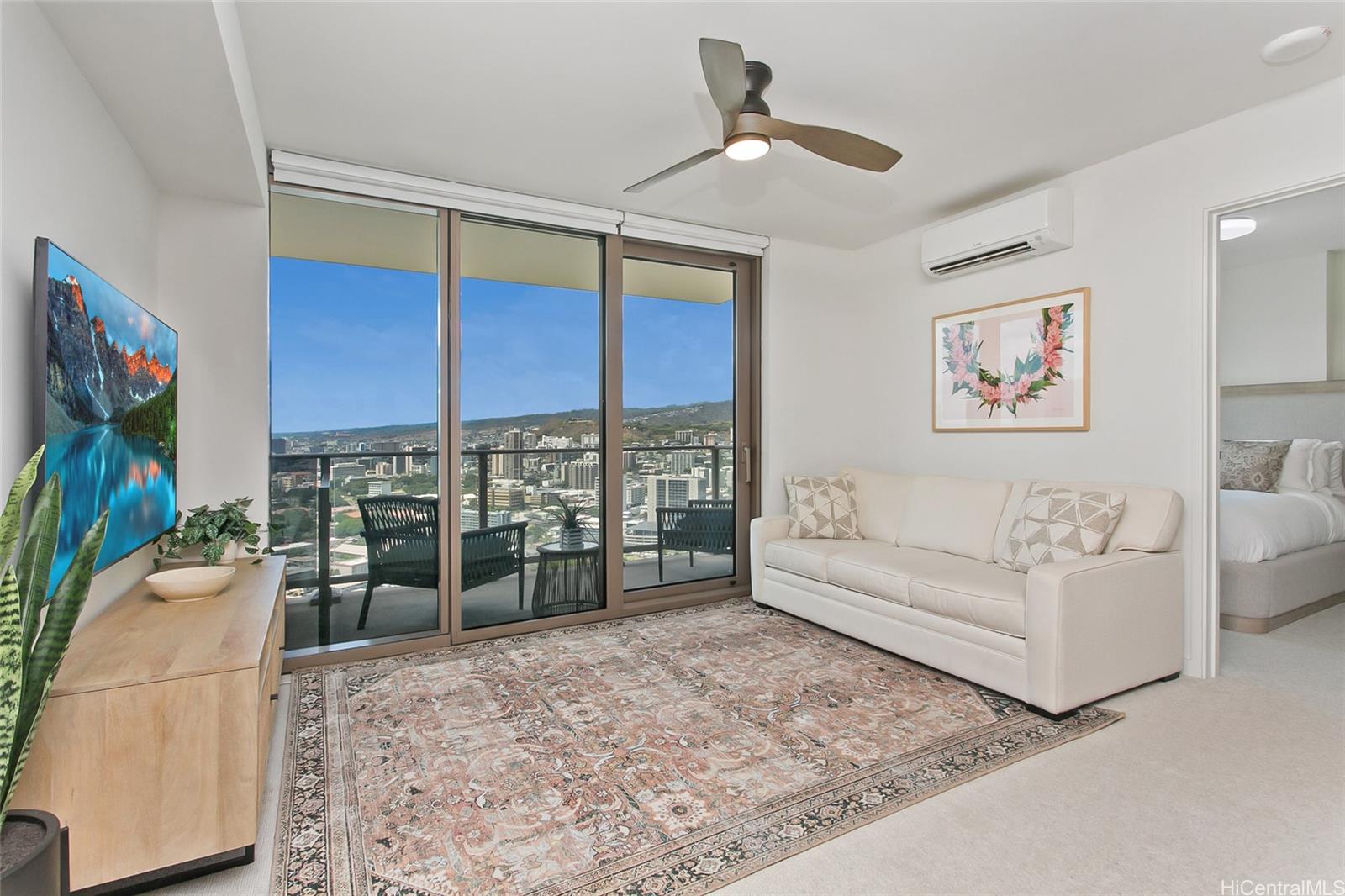 Sky Ala Moana West condo # 3408, Honolulu, Hawaii - photo 3 of 25