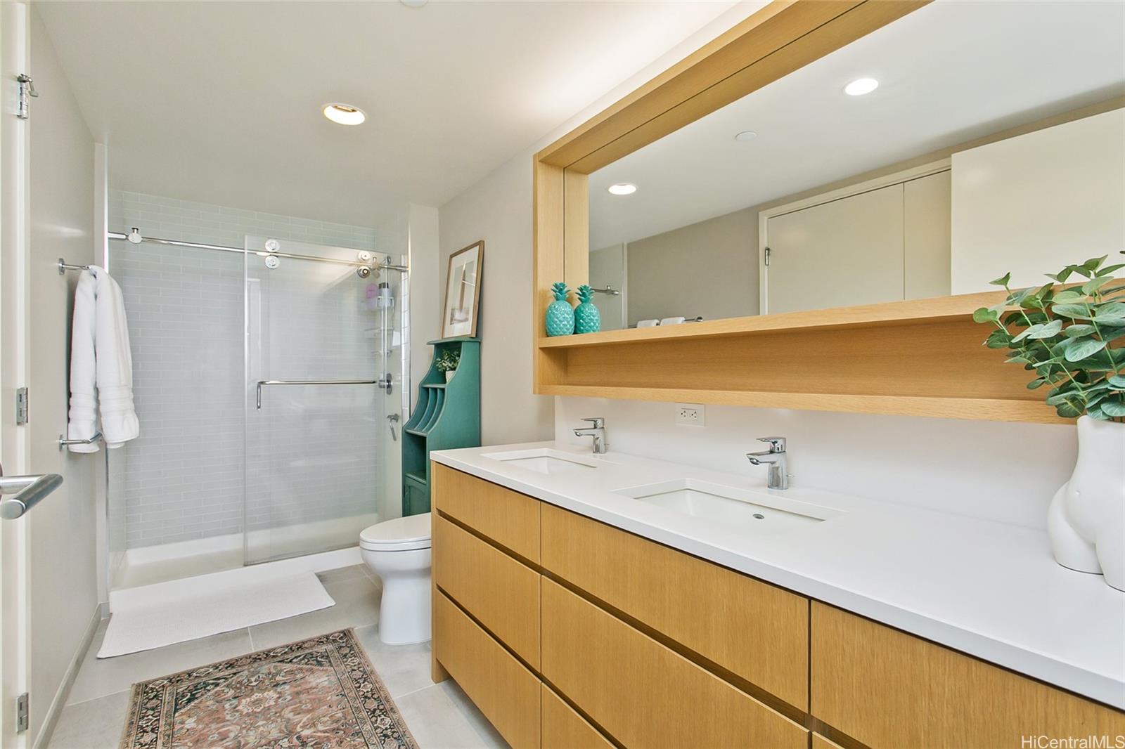 Sky Ala Moana West condo # 3408, Honolulu, Hawaii - photo 8 of 25