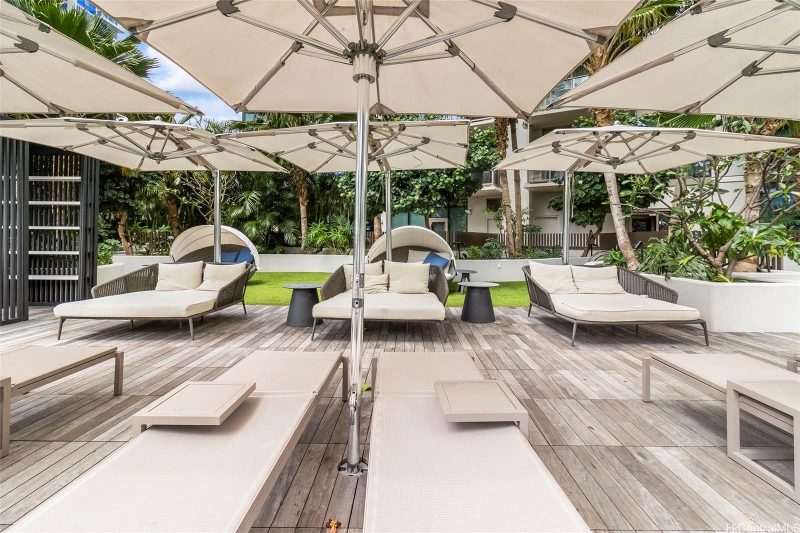 Sky Ala Moana West condo # 3410, Honolulu, Hawaii - photo 11 of 22