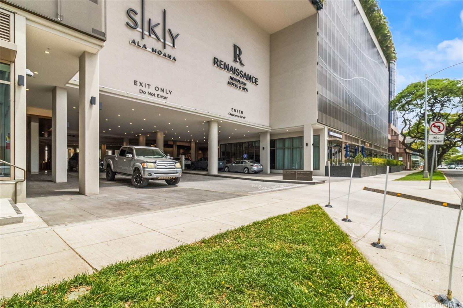 Sky Ala Moana West condo # 3410, Honolulu, Hawaii - photo 17 of 22