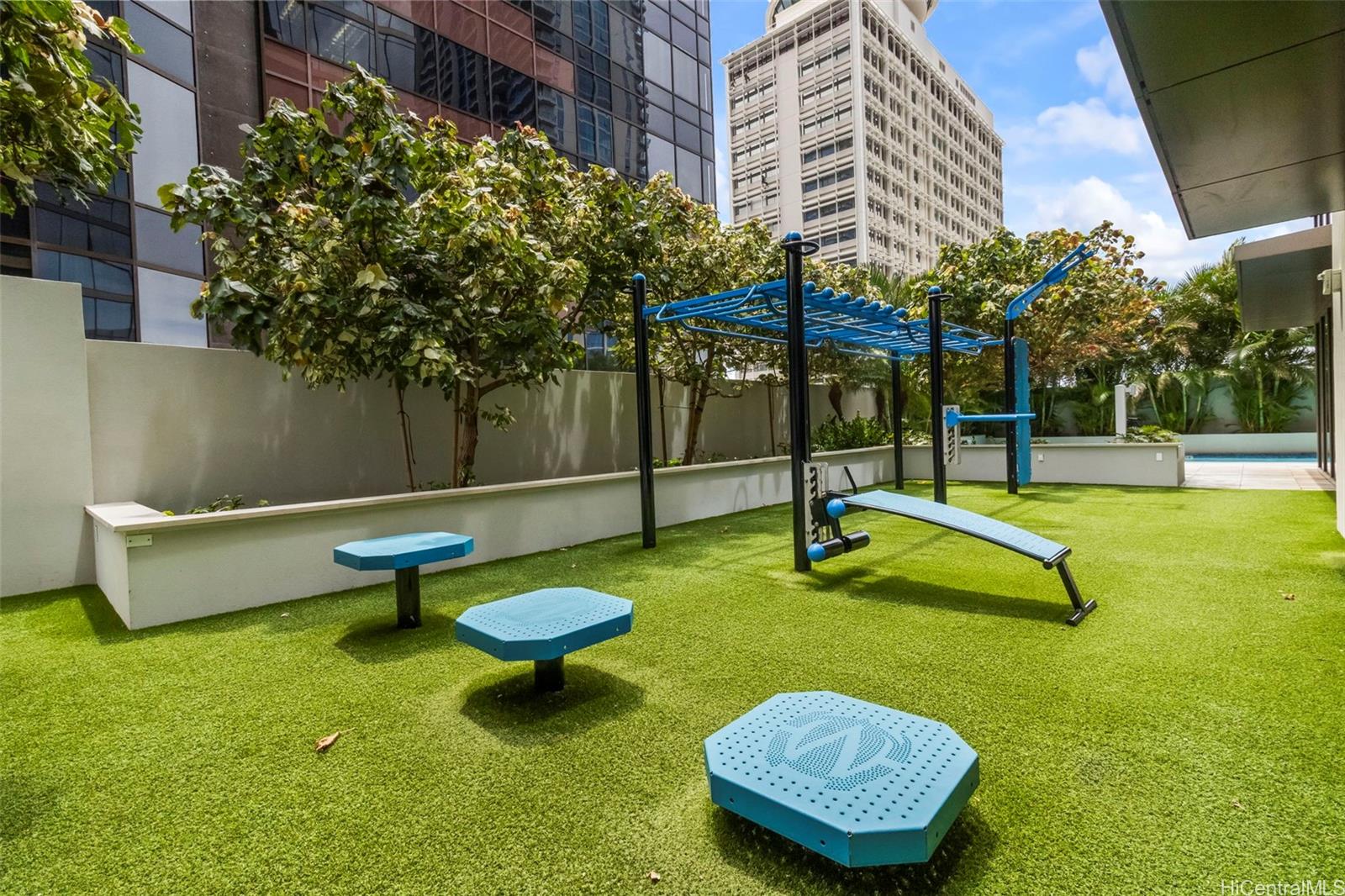 Sky Ala Moana West condo # 3410, Honolulu, Hawaii - photo 21 of 22