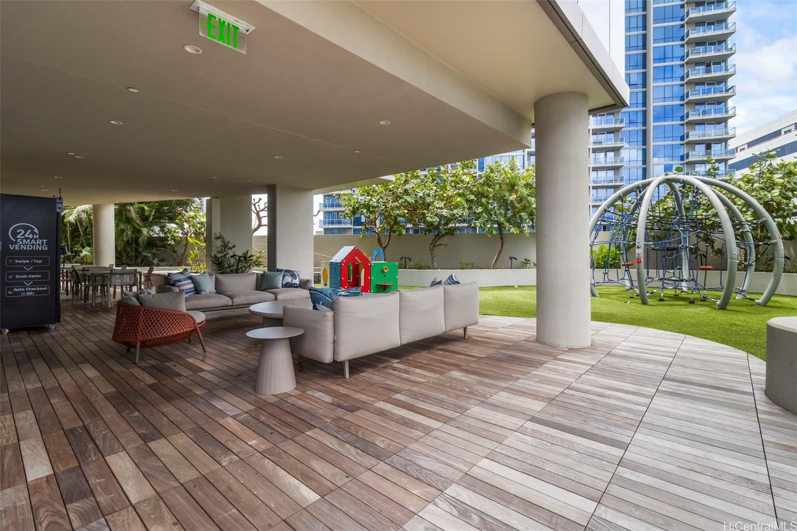 Sky Ala Moana West condo # 3410, Honolulu, Hawaii - photo 10 of 22