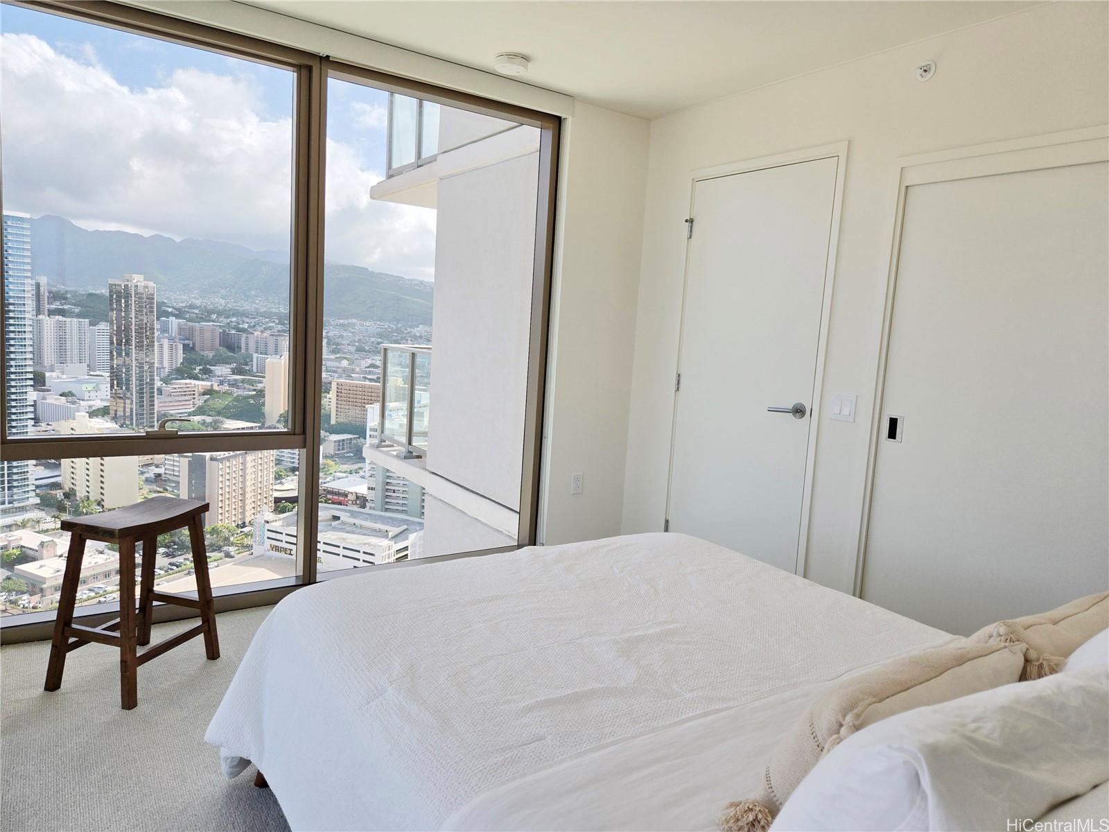 1388 Kapiolani Blvd Honolulu - Rental - photo 11 of 25