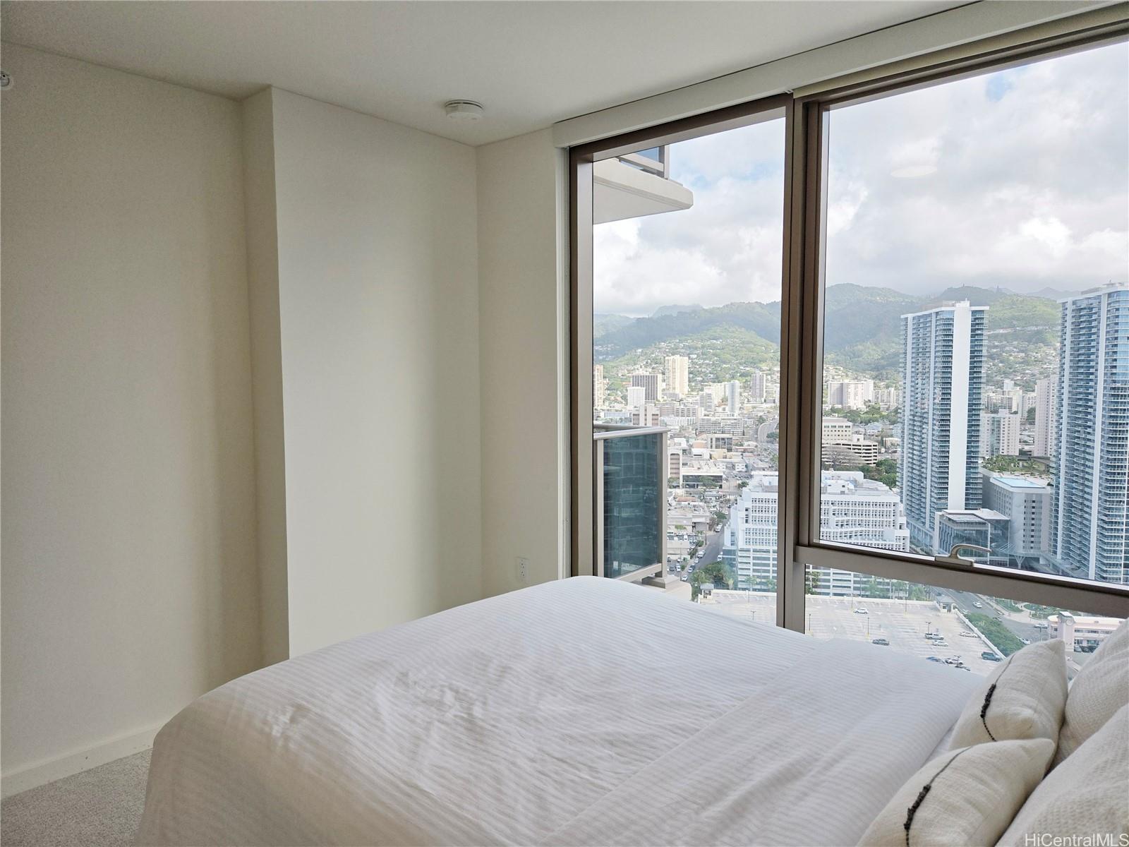 1388 Kapiolani Blvd Honolulu - Rental - photo 17 of 25