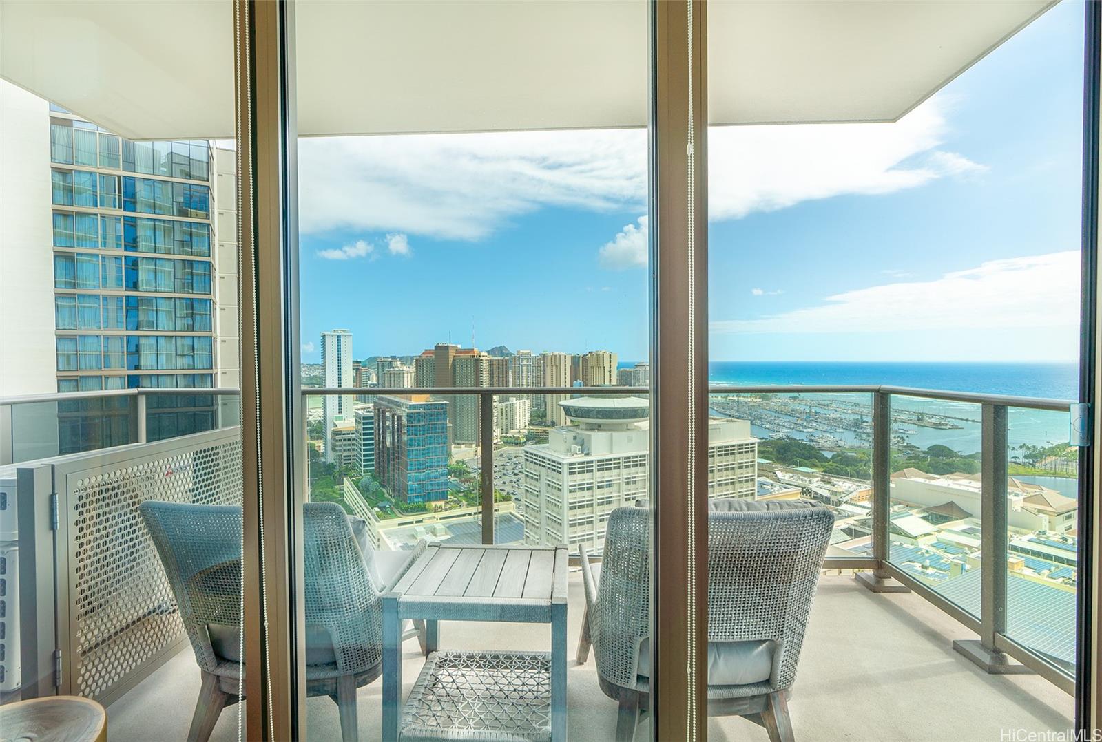 Sky Ala Moana West condo # 3501, Honolulu, Hawaii - photo 15 of 24