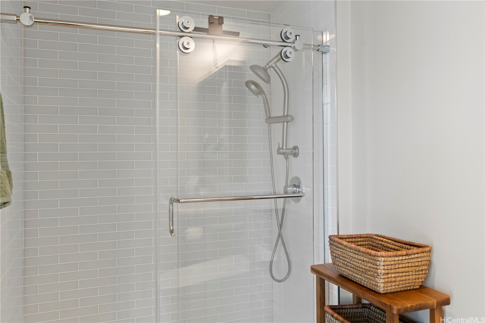 1388 Kapiolani Blvd Honolulu - Rental - photo 17 of 25