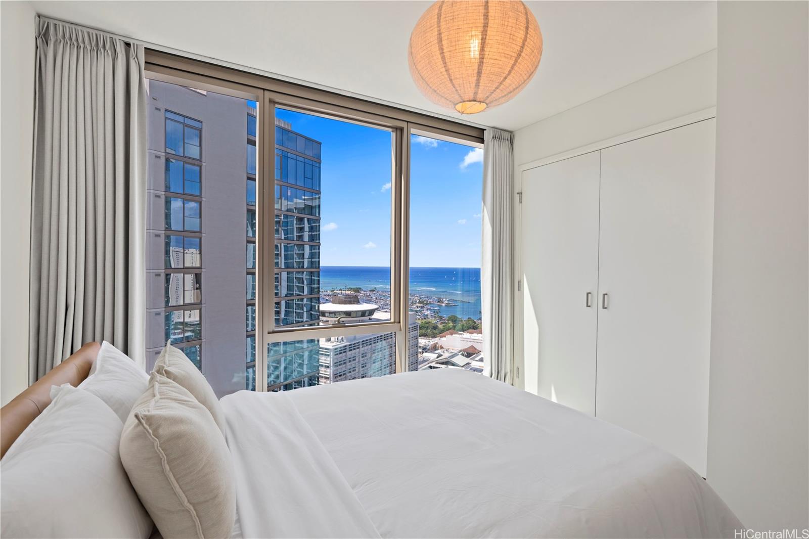 1388 Kapiolani Blvd Honolulu - Rental - photo 8 of 25