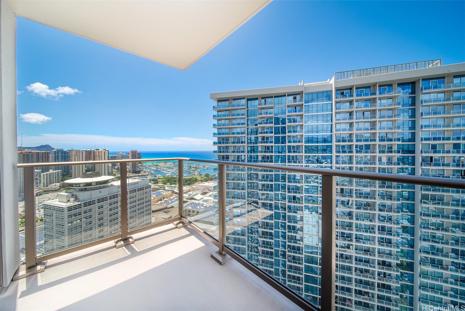 Sky Ala Moana West #3802, 1388 Kapiolani Blvd, Honolulu | Holiday Mart