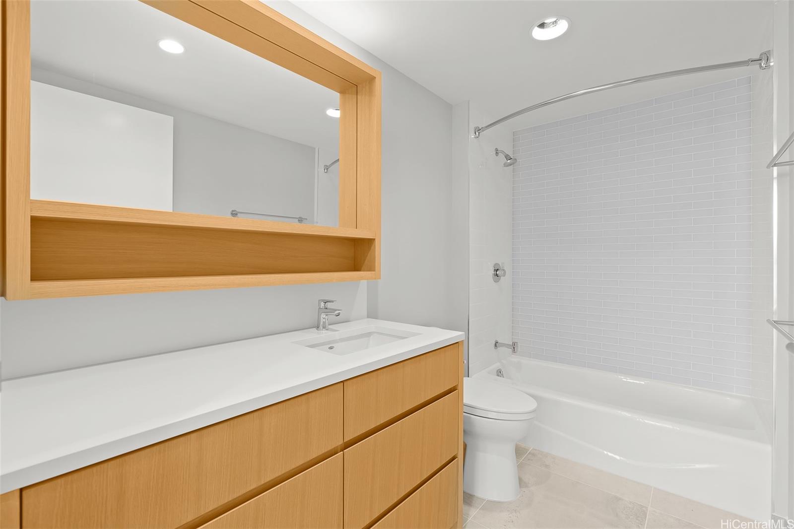 1388 Kapiolani Blvd Honolulu - Rental - photo 8 of 25