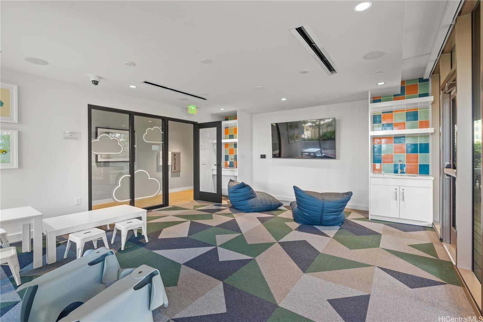 1388 Kapiolani Blvd Honolulu - Rental - photo 15 of 16