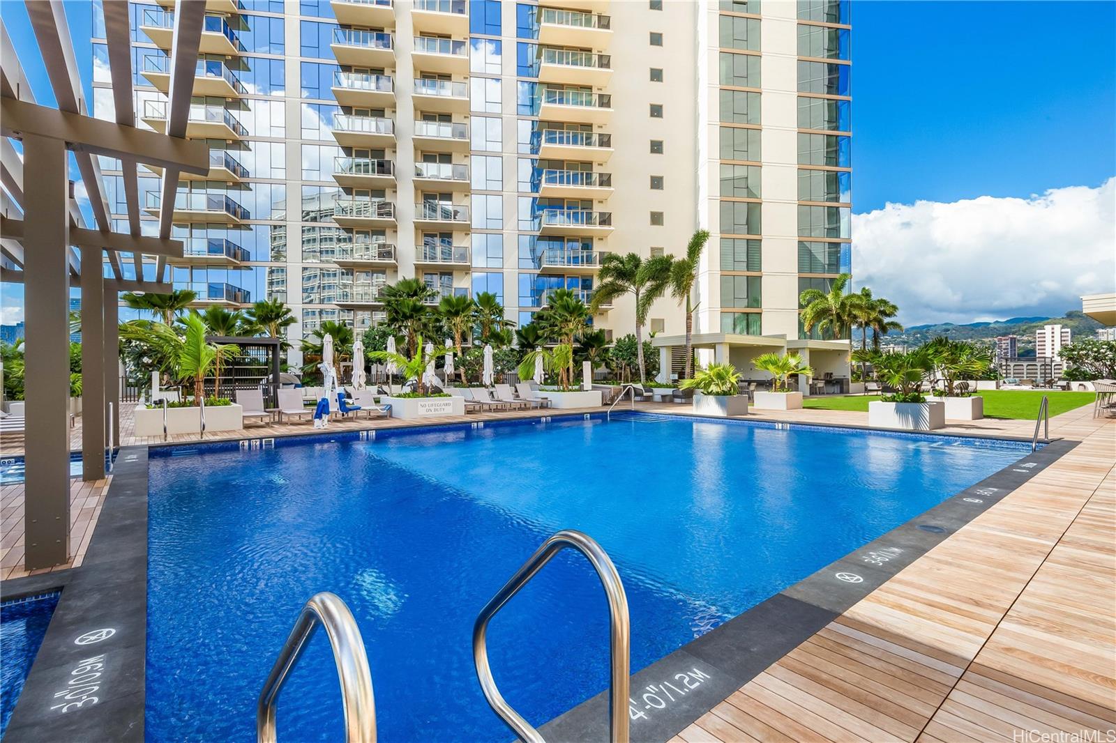 Sky Ala Moana East condo # 3002, Honolulu, Hawaii - photo 17 of 25