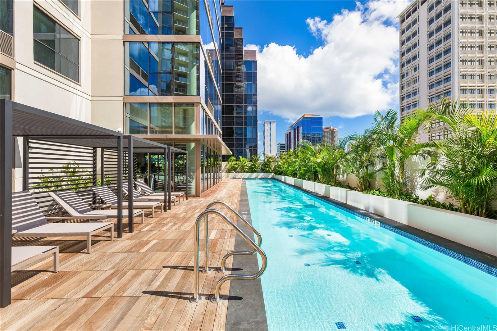 Sky Ala Moana East condo # 3002, Honolulu, Hawaii - photo 18 of 25