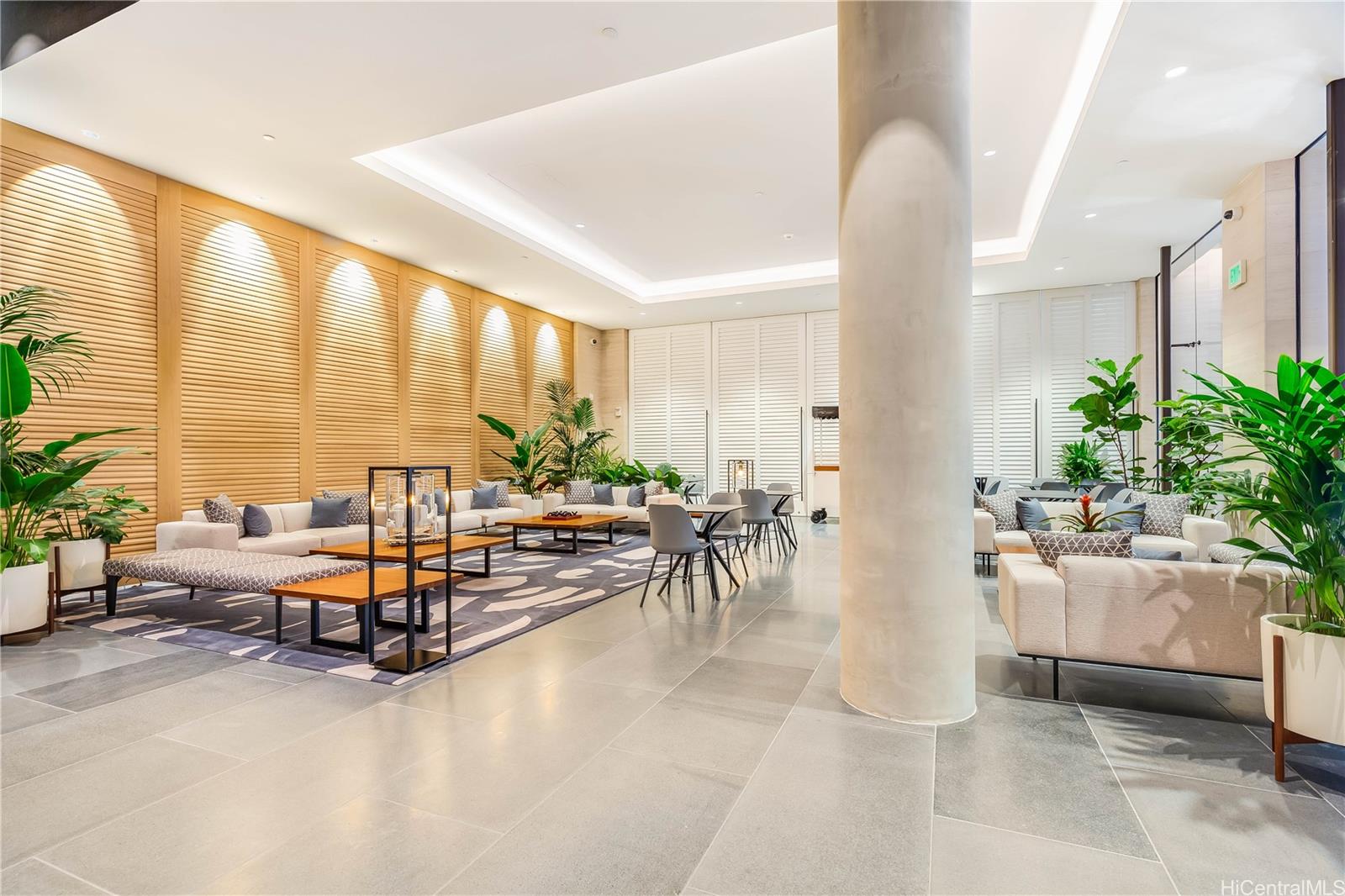 Sky Ala Moana East condo # 3002, Honolulu, Hawaii - photo 24 of 25