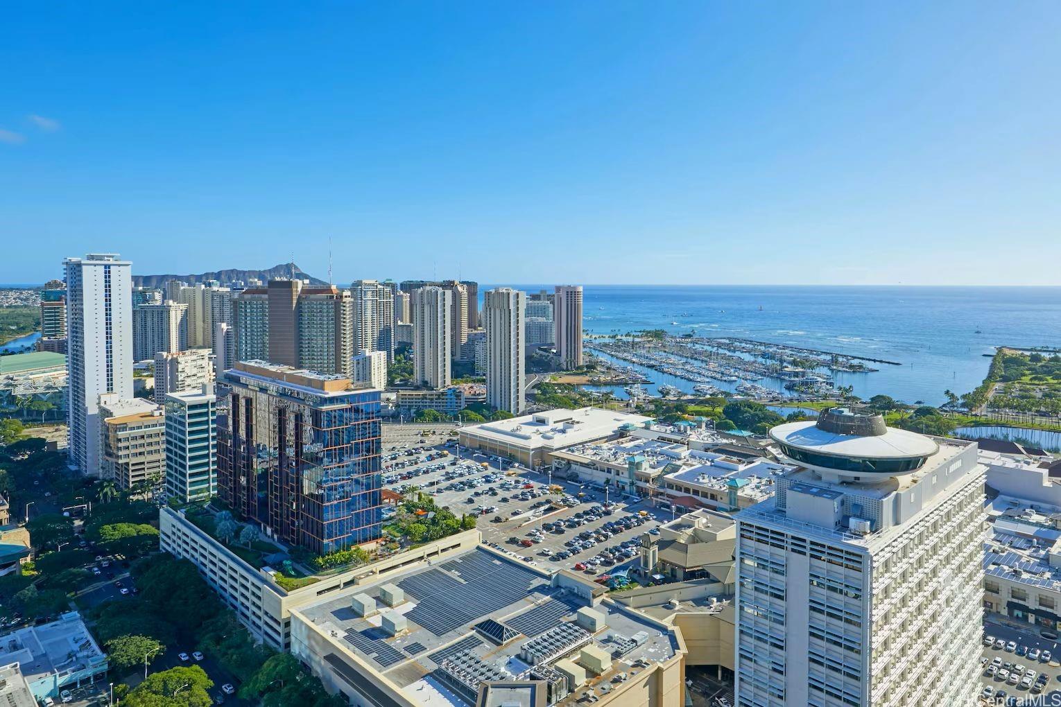 Sky Ala Moana East condo # 3104, Honolulu, Hawaii - photo 19 of 21