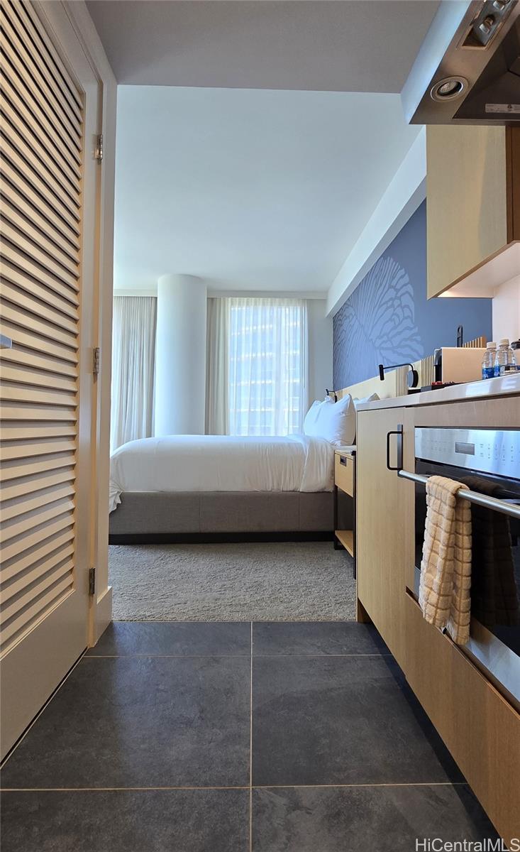 Sky Ala Moana East condo # 3104, Honolulu, Hawaii - photo 8 of 21