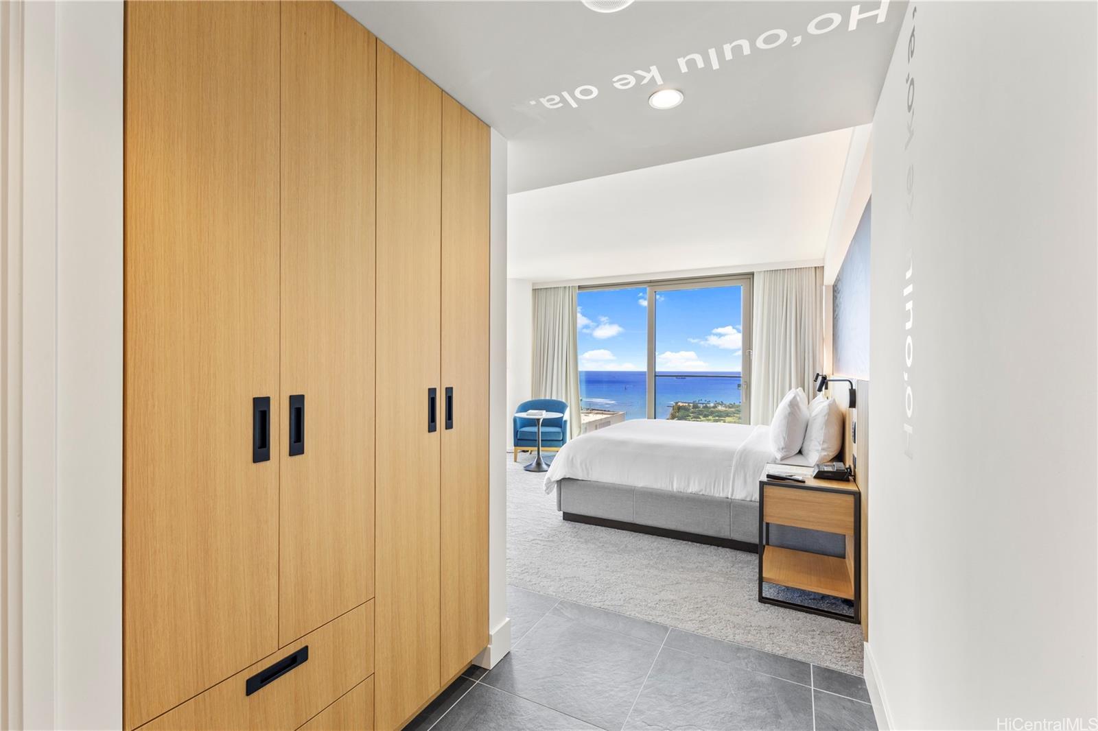 Sky Ala Moana East condo # 3201, Honolulu, Hawaii - photo 11 of 25