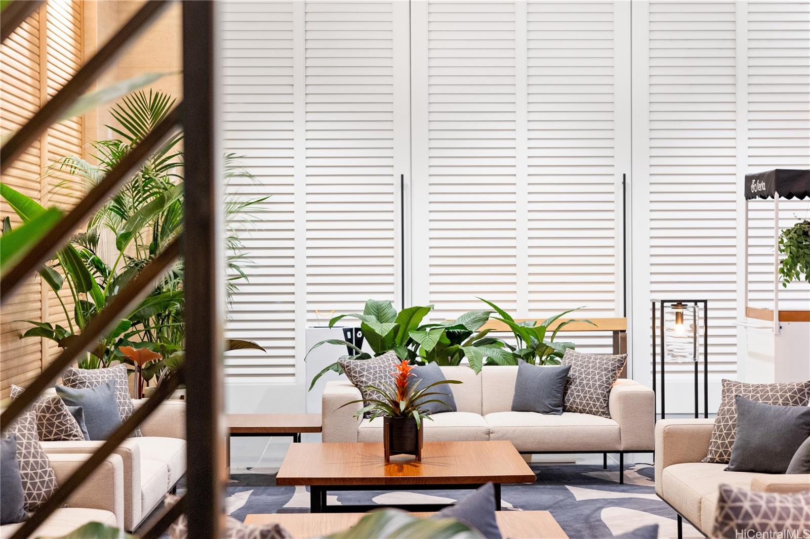 Sky Ala Moana East condo # 3201, Honolulu, Hawaii - photo 24 of 25