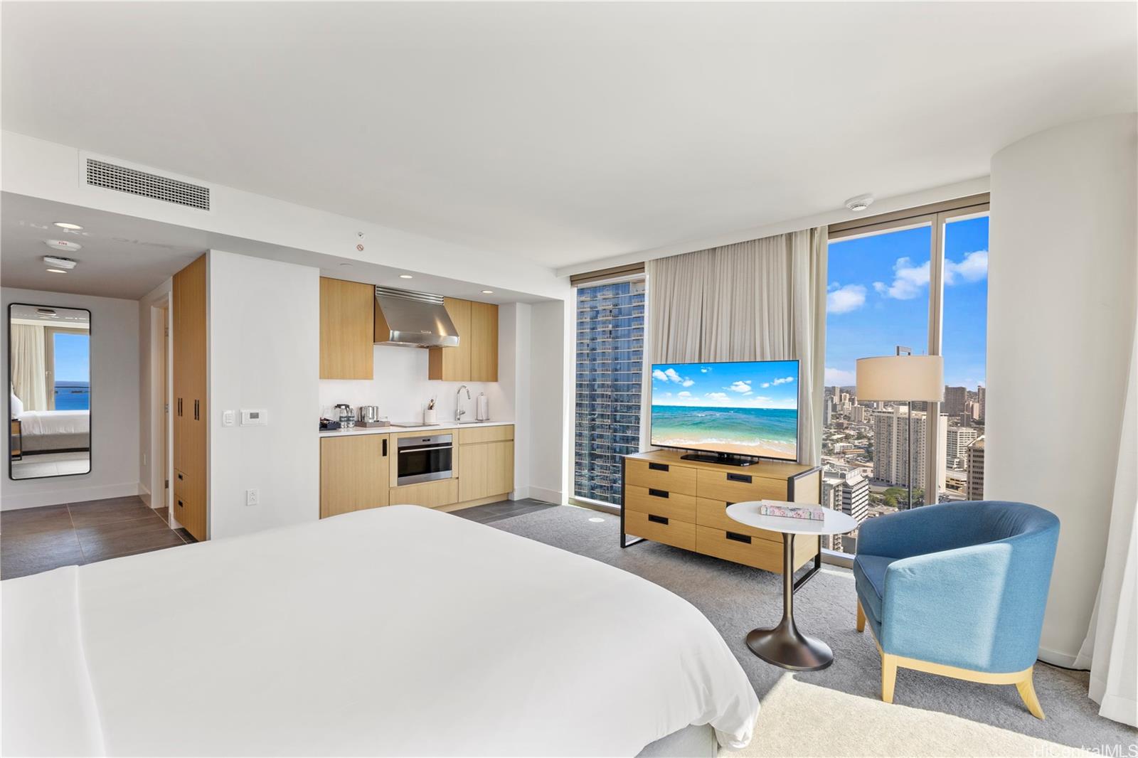 Sky Ala Moana East condo # 3201, Honolulu, Hawaii - photo 9 of 25