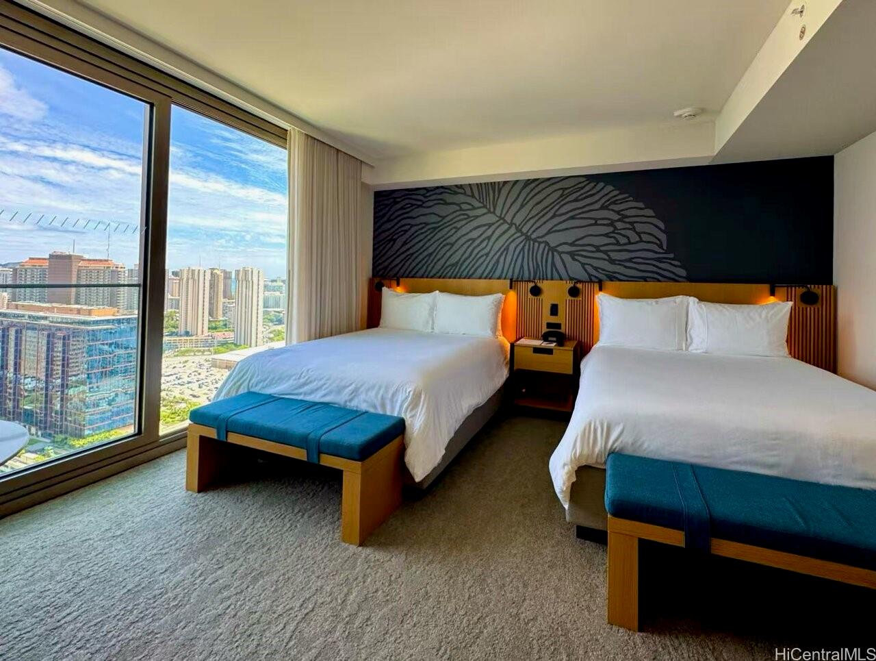 Sky Ala Moana East condo # 3311, Honolulu, Hawaii - photo 6 of 10