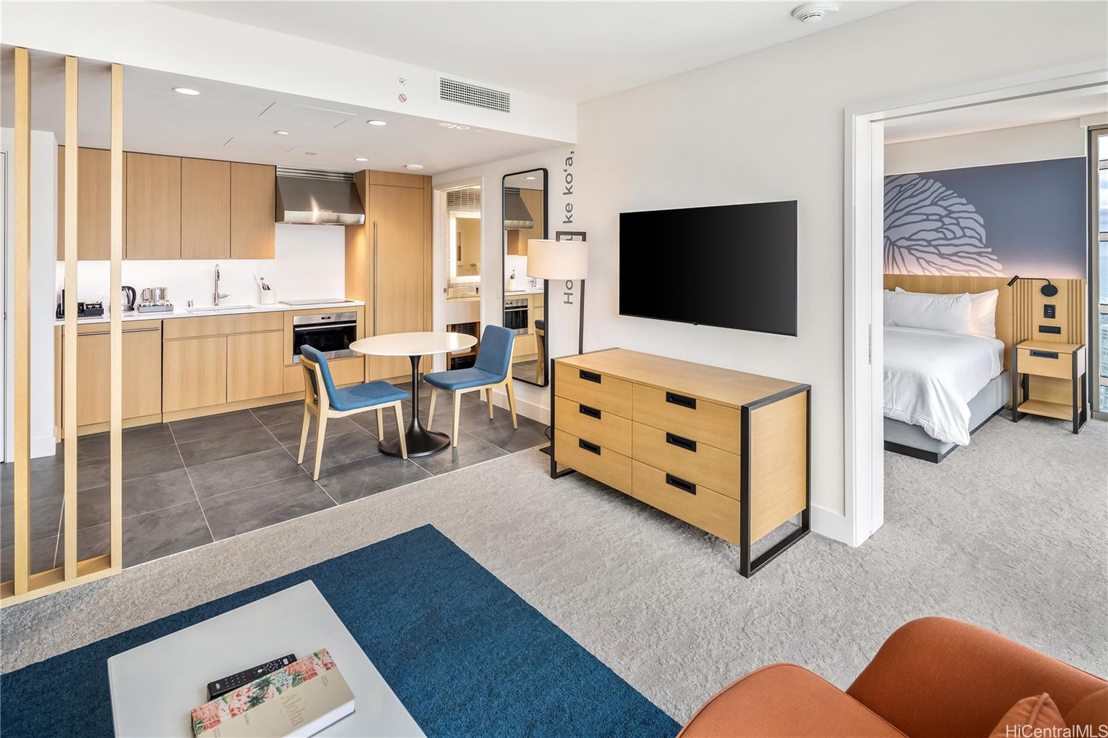 Sky Ala Moana East condo # 3312, Honolulu, Hawaii - photo 4 of 21