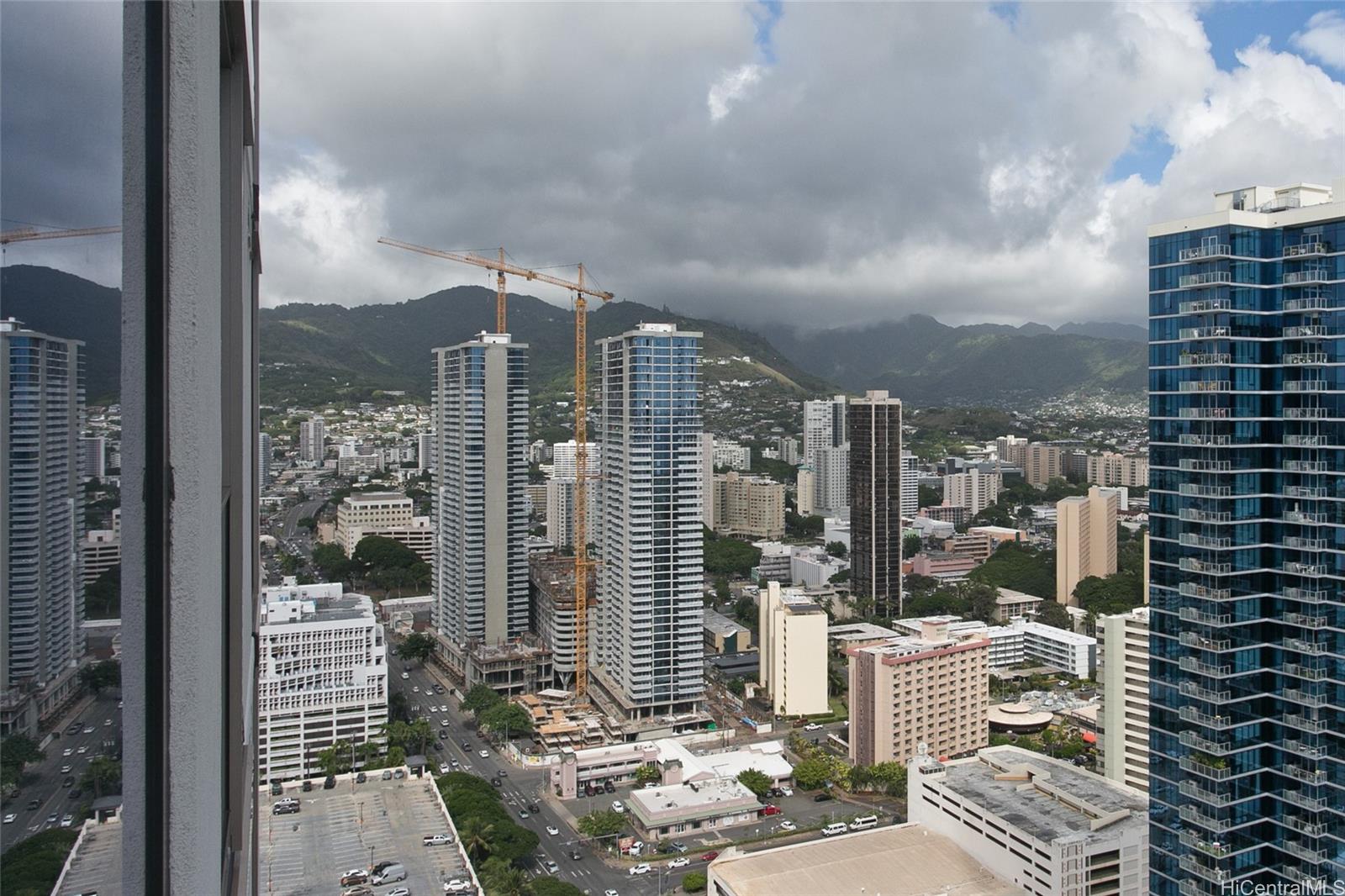 Sky Ala Moana East condo # 3506, Honolulu, Hawaii - photo 12 of 19