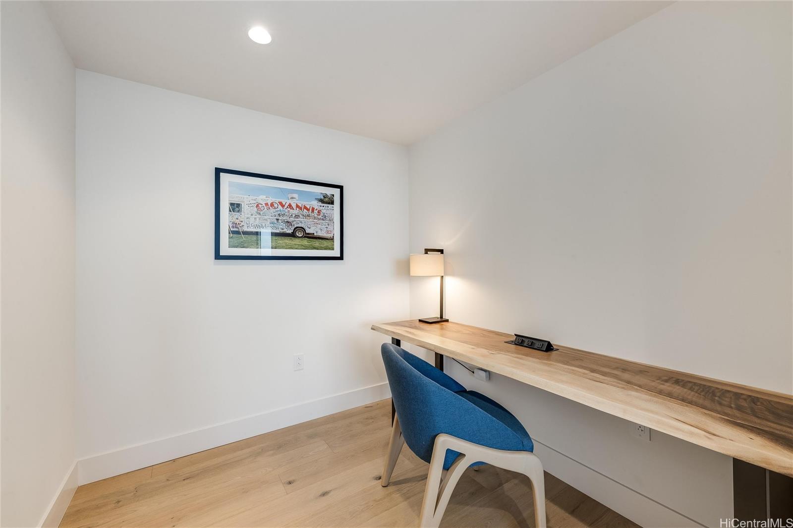 Sky Ala Moana East condo # 3605, Honolulu, Hawaii - photo 16 of 24