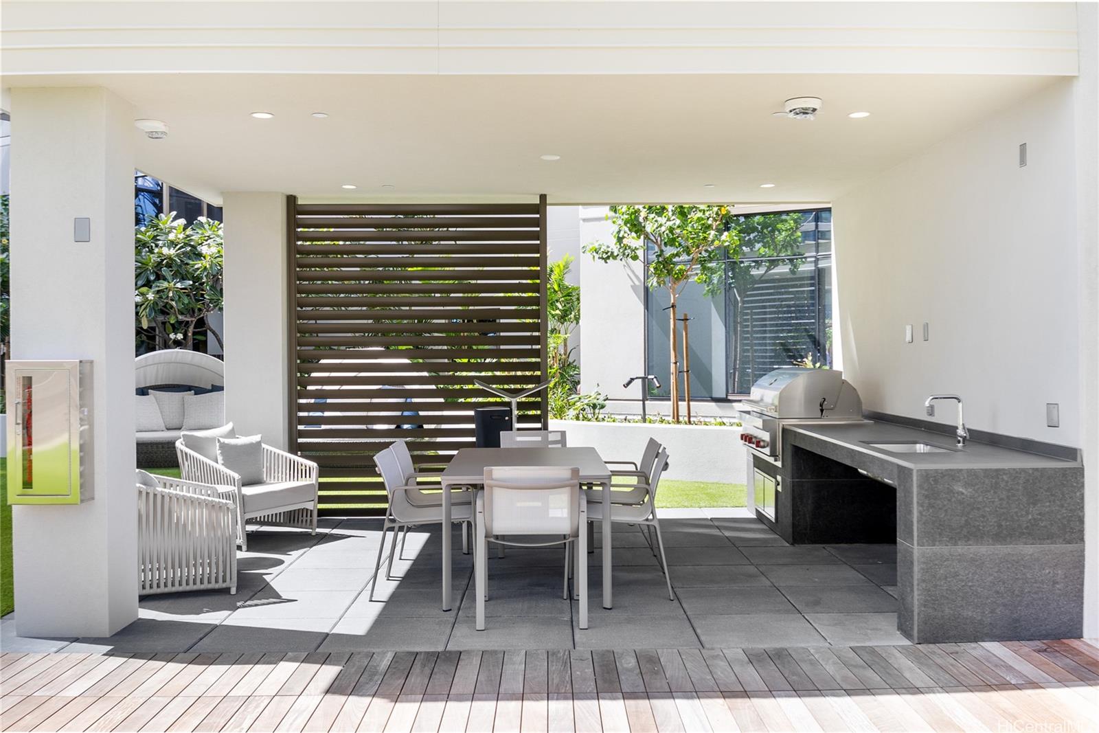 Sky Ala Moana East condo # 3607, Honolulu, Hawaii - photo 16 of 21