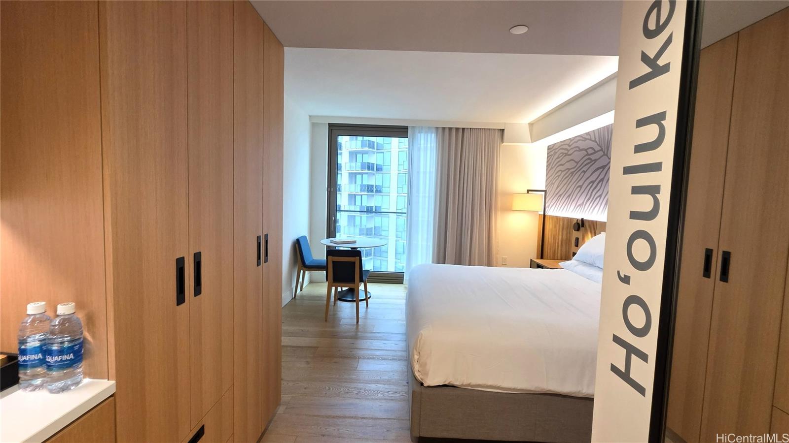 Sky Ala Moana East condo # 3704, Honolulu, Hawaii - photo 3 of 14