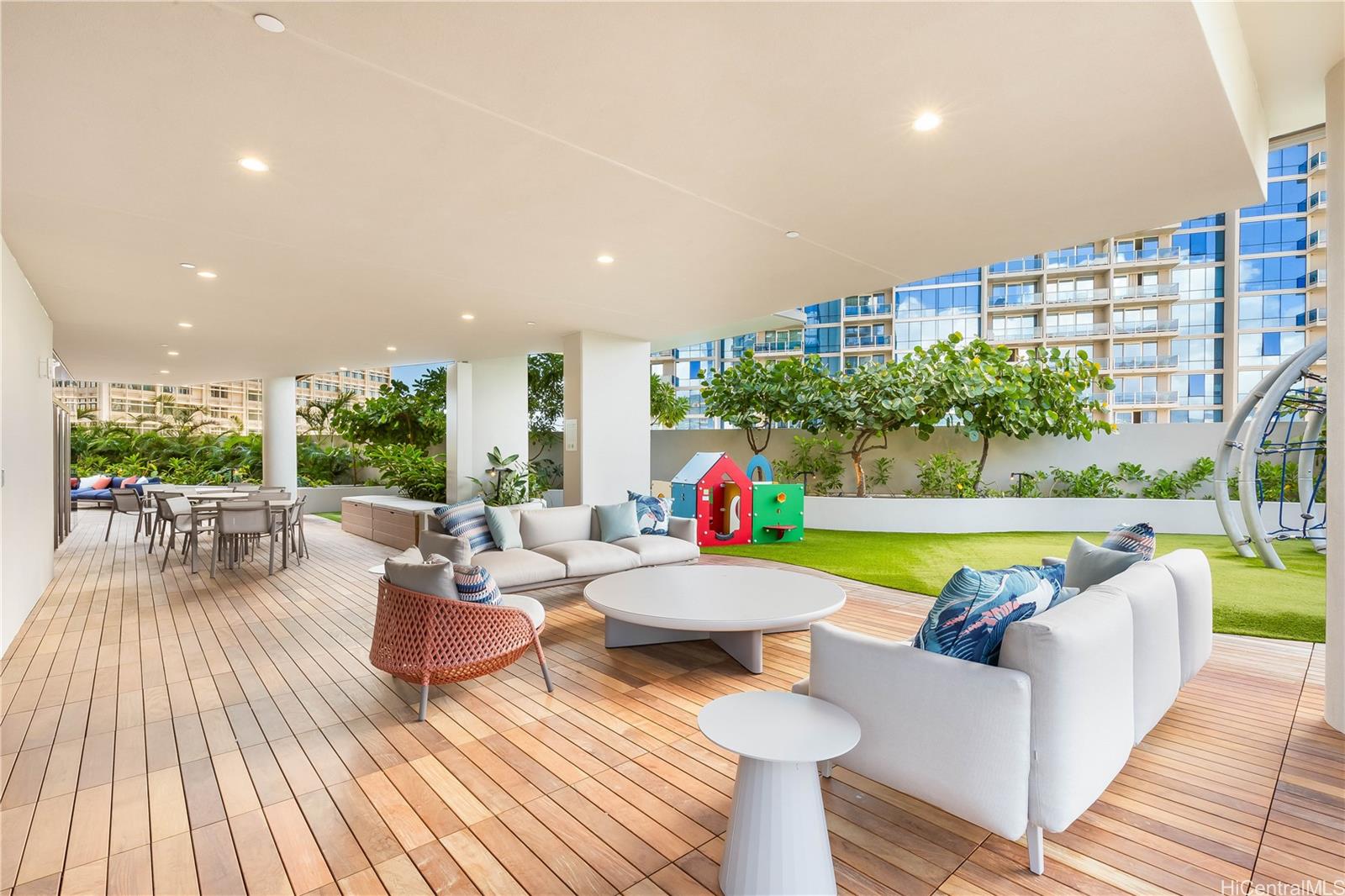 Sky Ala Moana East condo # 3808, Honolulu, Hawaii - photo 24 of 25