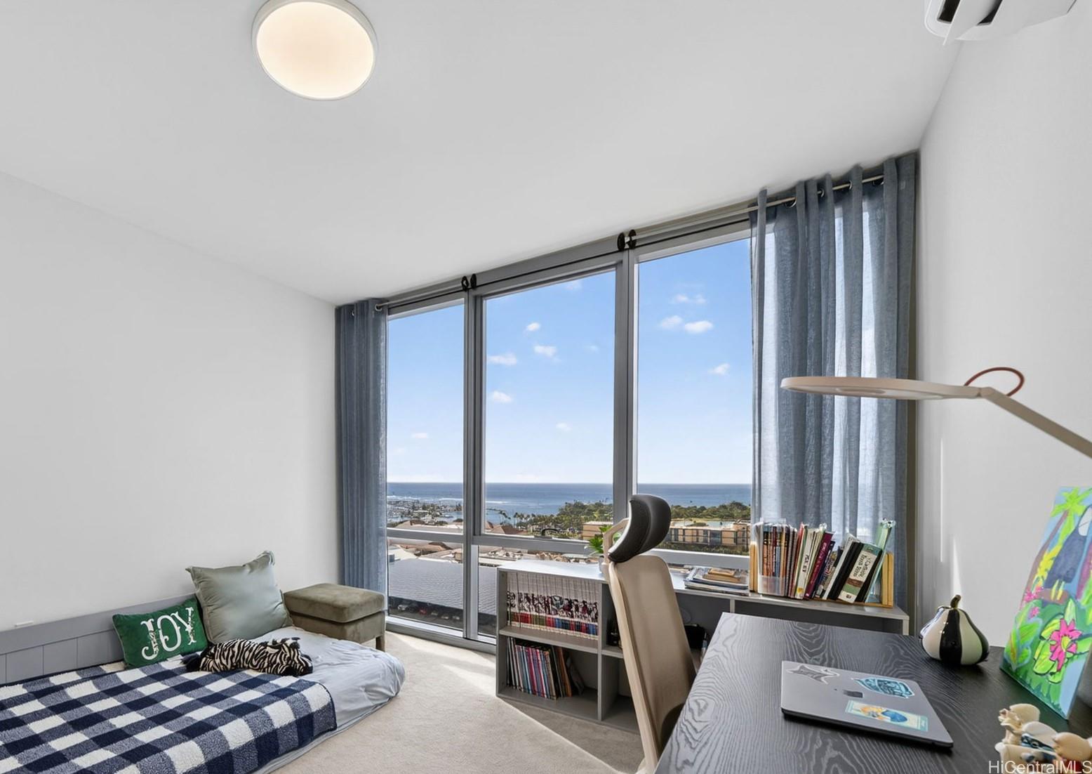 The Central Ala Moana condo # 2009, Honolulu, Hawaii - photo 13 of 24