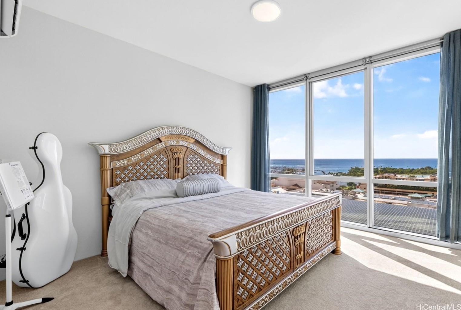 The Central Ala Moana condo # 2009, Honolulu, Hawaii - photo 7 of 24